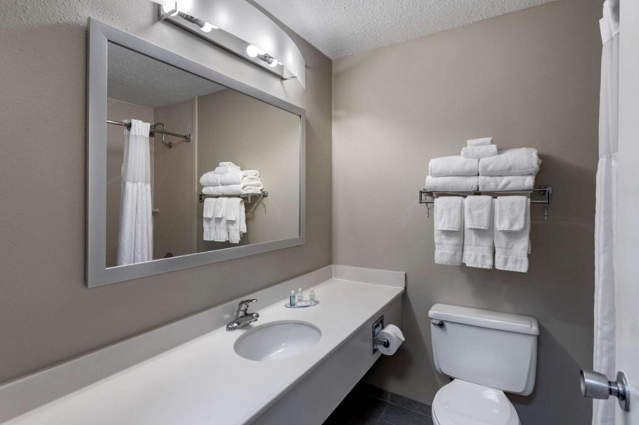 Clarion Inn Sheffield Muscle Shoals Екстер'єр фото